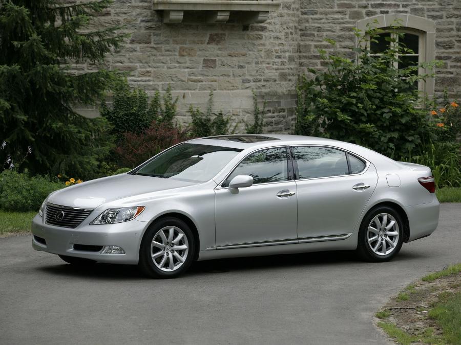  Lexus LS460L 2007 года  (фото 12 из 16)